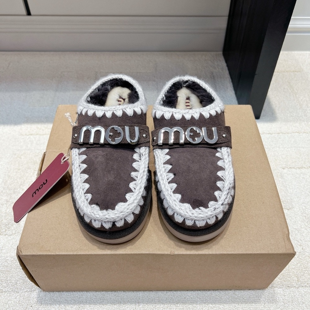 Mou Metal Logo Crochet Platform Mule Slippers
